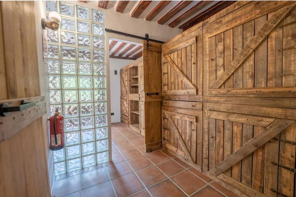 Encantador Apartamento En Calle Segovia Madrid Bagian luar foto