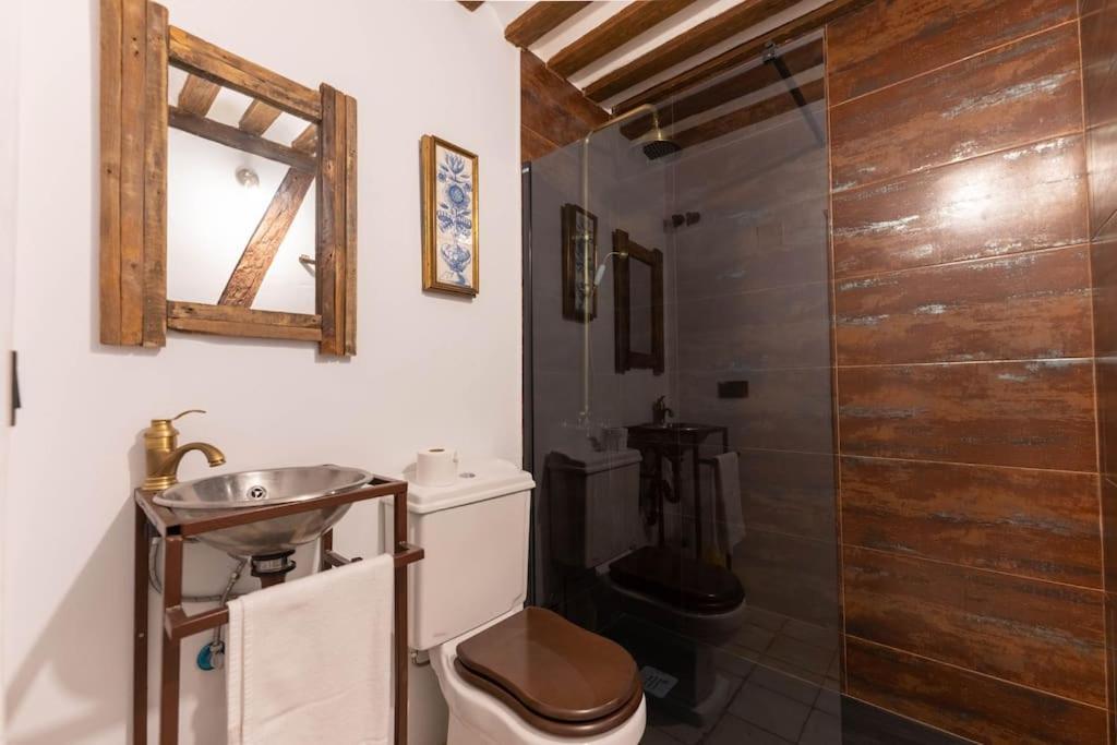Encantador Apartamento En Calle Segovia Madrid Bagian luar foto